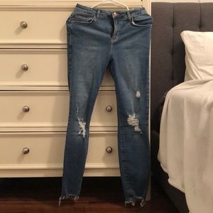 Lift and shape jeans
